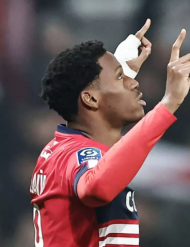 Lille 'bật đèn xanh' cho Man United, Arsenal